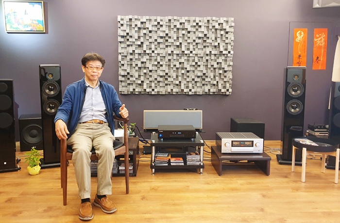 視聽設備職人Steven老師，退休後於新店碧潭旁打造Pro級音響室，與同好分享音樂之美
